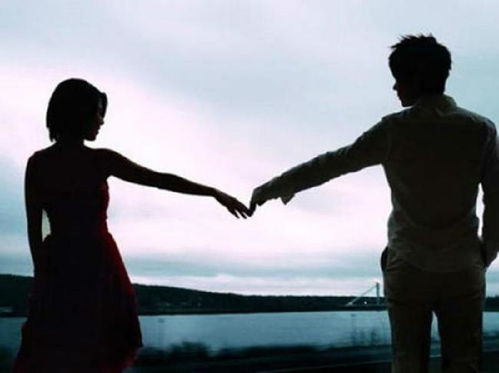 《分手之痛：揭开心灵创伤的面纱，揭秘情感解脱的真相》