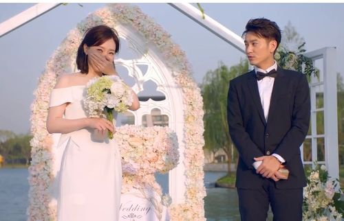 《女生长大，不结婚可否成为新趋势？探索独立生活与婚姻选择的多元可能》