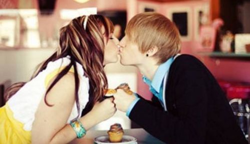 《婚前劈腿：揭秘男人心理，守护爱情防线》