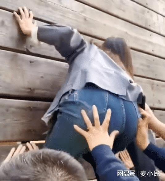 亲密接触，男生会射嘛？揭秘男女亲密行为中的生理反应