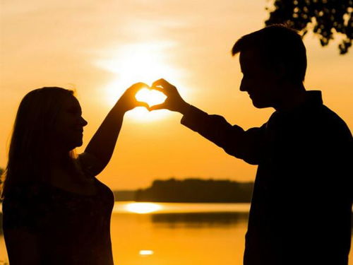 爱情中的卑微现象：如何找回女生的自尊与自我价值？