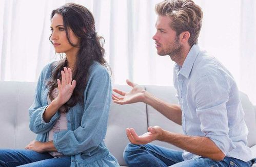 《女人出轨，婚姻能否走到尽头？离婚是否是唯一出路？》