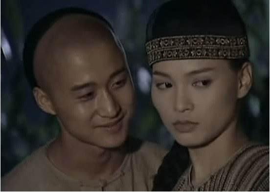 《豪门情变：因劈腿致男友出家，揭秘当代情感裂痕下的心灵救赎之路》