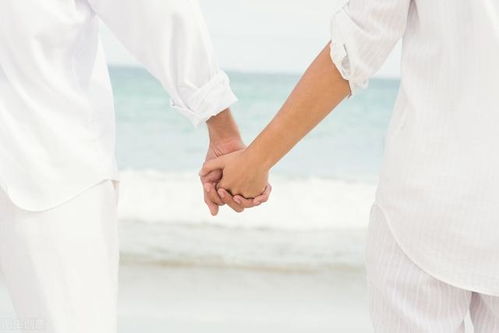 《婚姻危机：发现另一半出轨，如何应对？》