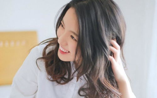 《爱情里，如何优雅地称呼另一半的女人？揭秘浪漫称谓的艺术》