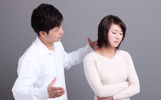 分手后一个月，男生为何主动联系？揭秘复合背后的心理动态