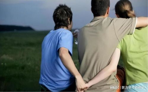 发现丈夫出轨，如何应对？揭秘专业心理调适与行动指南