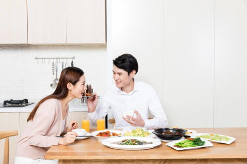 《出轨阴霾下的自我救赎：如何减轻婚姻伤害？》