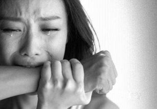 《伤心女人出轨：情感困境下的心理解读与应对策略》
