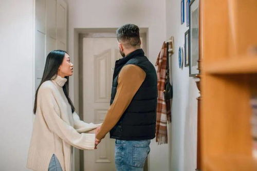 中年夫妻如何筑牢感情防线，抵御“小三”入侵？