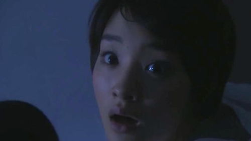 [社交心理学] 眼神交流的边界：如何避免盯着女生看被发现？