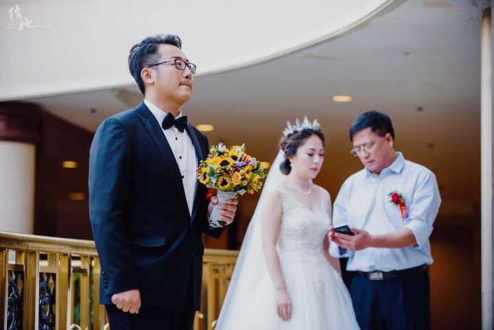 女儿出嫁上头礼仪：传统与现代的交融之道
