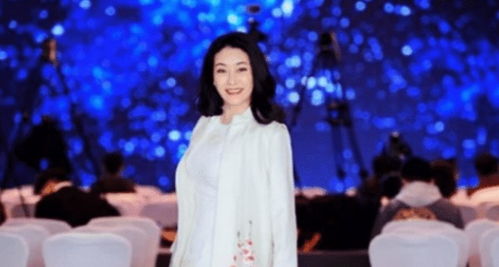 女生答应同居，如何优雅回应？三步走攻略助你轻松应对
