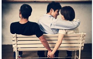 已婚男性分手后的心理状态：痛苦，还是另一种可能？
