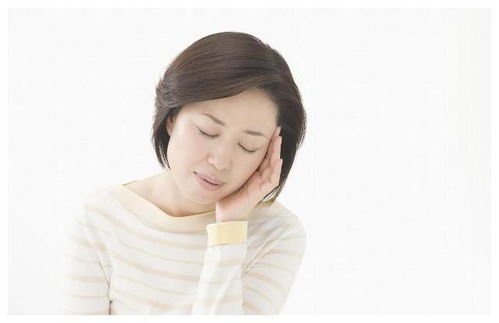 《中年女性的爱情观：探寻新时代的温暖共鸣》
