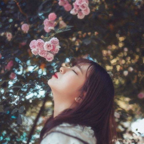 揭秘挽回狮子座女的心路历程：五大关键策略，重燃爱情火花