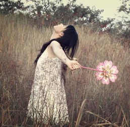 幻灭中的静女士：爱情，是救赎还是束缚？