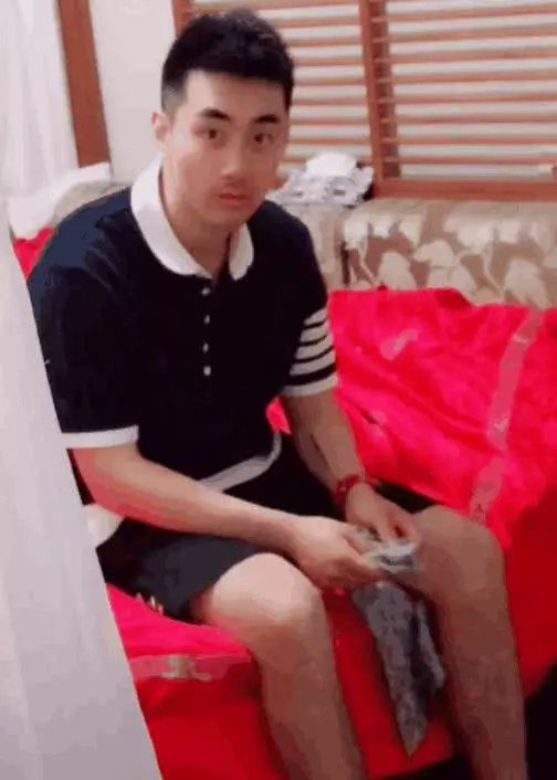 女生袜子不翼而飞？揭秘宿舍盗窃之谜