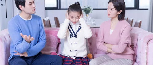 母亲出轨，如何弥补孩子的心理创伤？