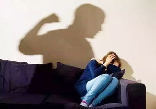 爱情解码：男朋友不懂女朋友情绪？如何有效沟通，构建幸福关系？