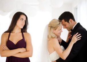 婚姻中的“诱惑”：揭秘男性婚后出轨的深层原因