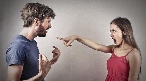 男人总把“离婚”挂在嘴边？揭秘婚姻危机的信号与应对之道