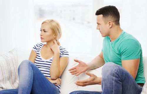 《当男人提出离婚，女人坚决不离：如何化解婚姻僵局？》