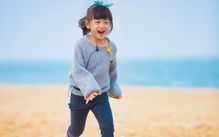 《家庭伦理新挑战：父亲与小三生子，女儿肩负养育之责？揭秘背后的法律与社