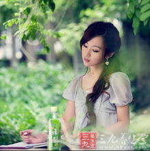 揭秘双鱼女劈腿真相：如何巧妙引导她说出真相？