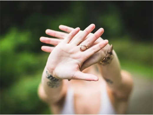 遭遇婚姻背叛,无论离不离婚,请记住这3点